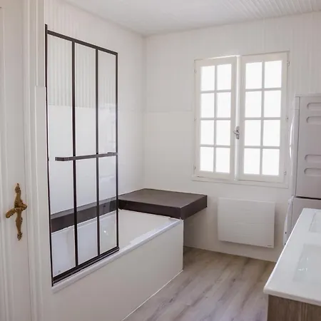 Ernest, 100 M Martin De Re, Quartier Recherche De La Cible, Calme Absolu, Piscine Chauffee * Saint-Martin-de-Ré