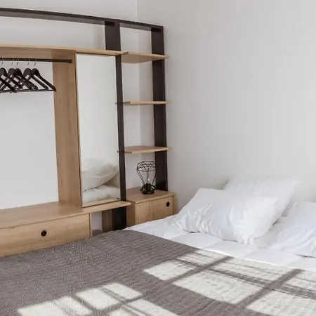 Ernest, 100 M Martin De Re, Quartier Recherche De La Cible, Calme Absolu, Piscine Chauffee