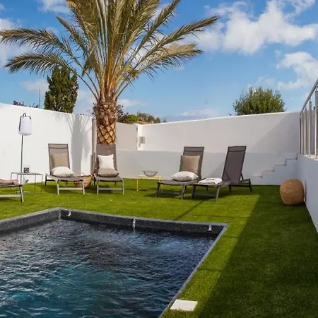 Ernest, 100 M Martin De Re, Quartier Recherche De La Cible, Calme Absolu, Piscine Chauffee * Saint-Martin-de-Ré