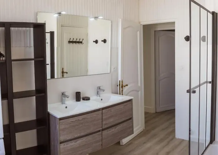 Ernest, 100 M Martin De Re, Quartier Recherche De La Cible, Calme Absolu, Piscine Chauffee *