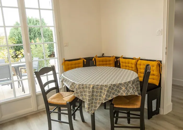 Ernest, 100 M Martin De Re, Quartier Recherche De La Cible, Calme Absolu, Piscine Chauffee * Saint-Martin-de-Re